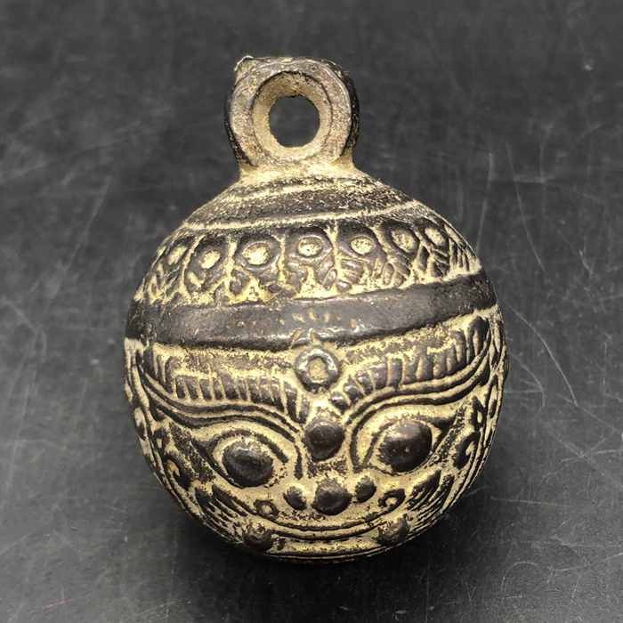 Vintage Collectible Bells - Antik Kaplan Başı Çanı Koleksiyonluk Eşya
