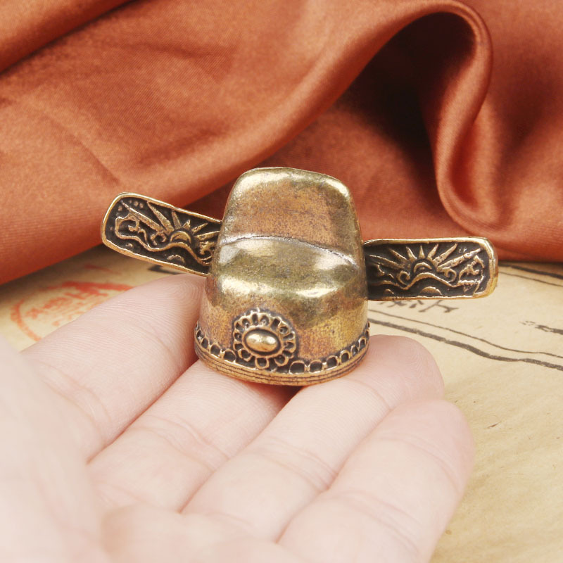 Vintage Pirinç Akademik Figürü - Vintage Collectible Christmas Ornaments incelemesi ve fiyatı